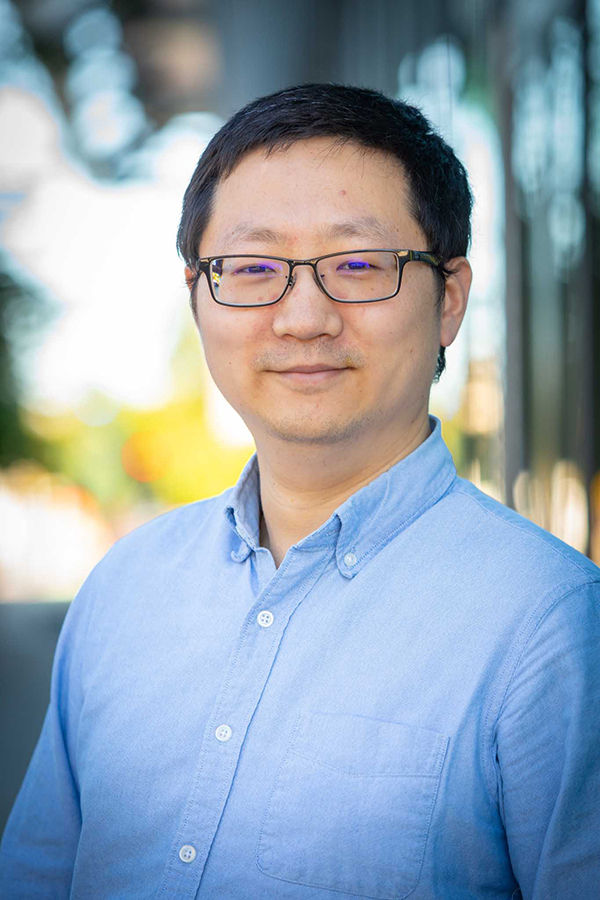 Juncheng Yang
