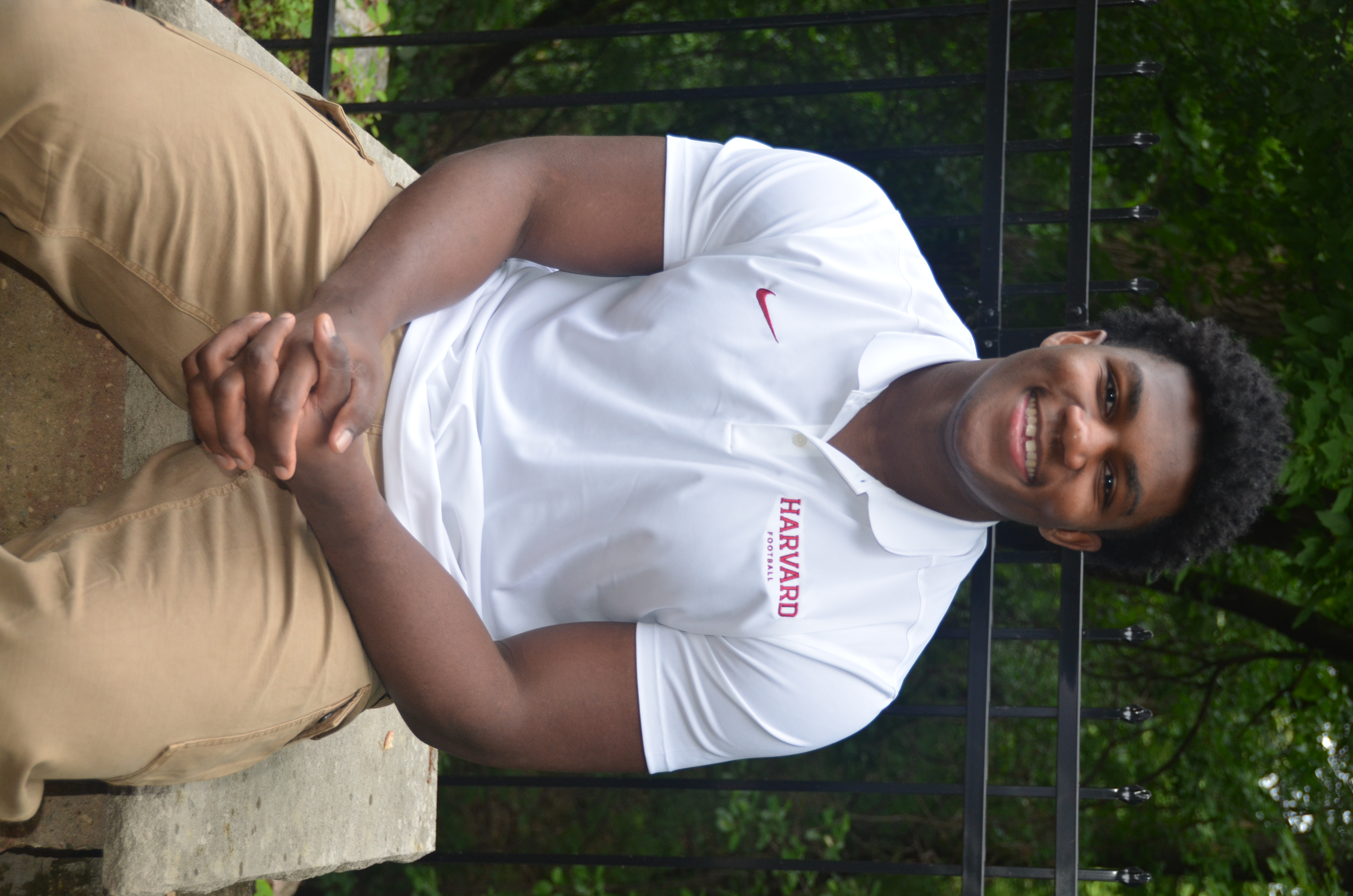 Headshot of Engineering Peer Concentration Advisor Cameron Walker