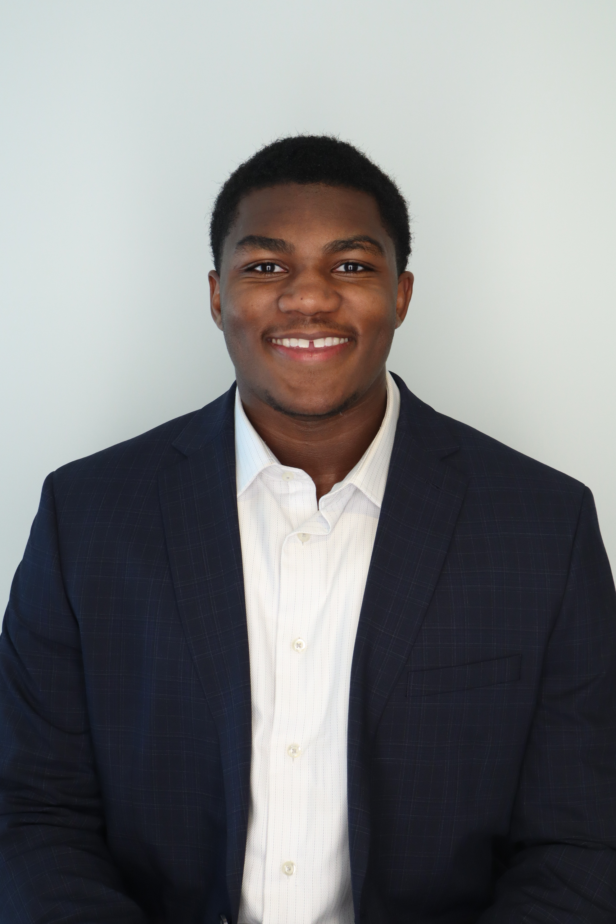 Headshot of Engineering Peer Concentration Advisor Cameron Walker