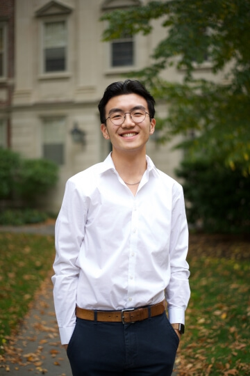 Headshot of Engineering PCA Aaron Zheng