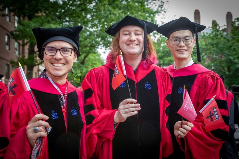 Graduate students in the Mike Aziz lab
