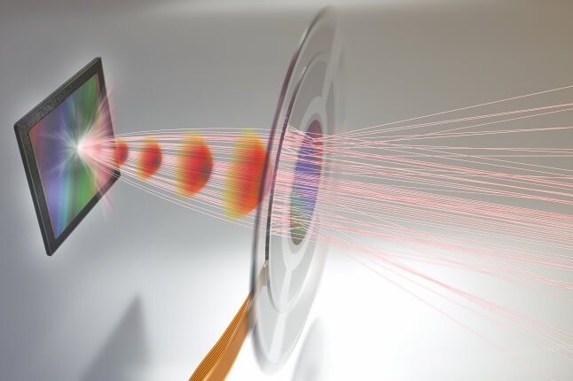 metalens focuses light rays onto an image sensor