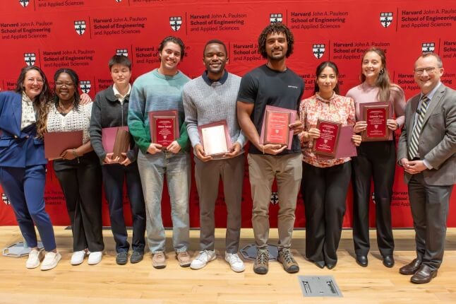 Seven SEAS seniors with dean David Parkes