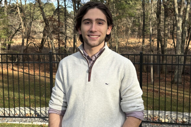 Harvard SEAS student Enzo Carminati