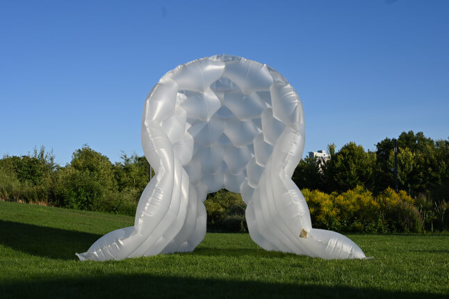 multistable inflatable