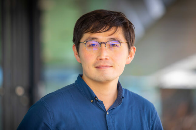 Harvard professor Kiyoul Yang