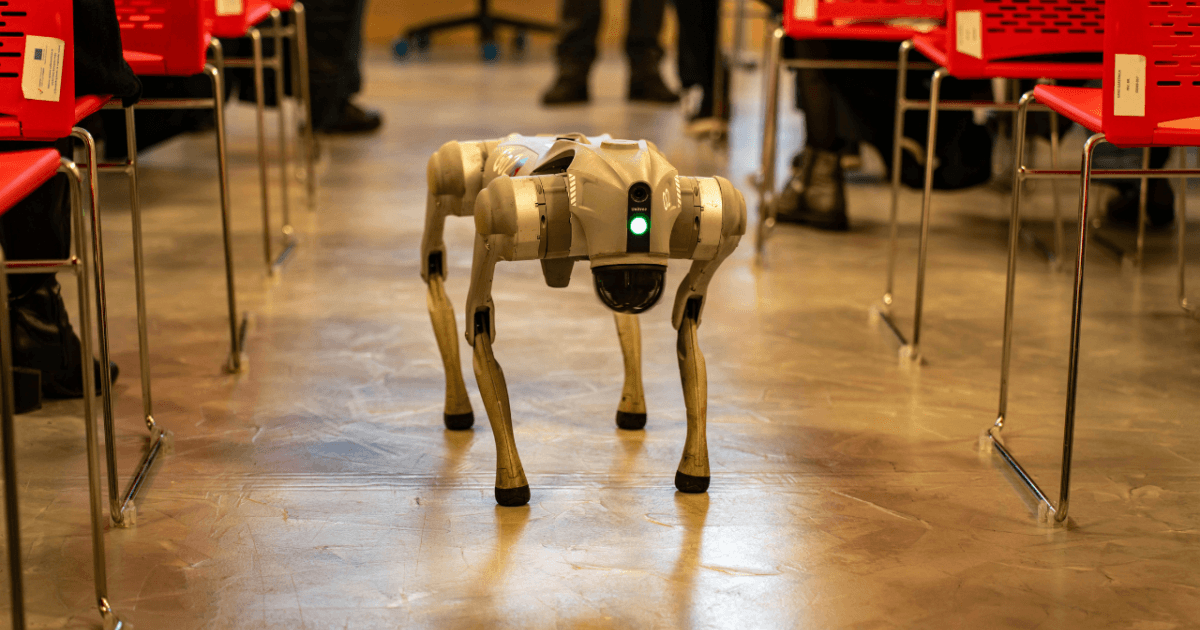 An AI-Powered Control System For Robots With Legs