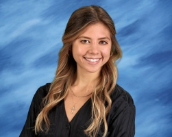 Photo of Maggie Shultz, S.B. ‘23