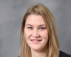 Headshot of former SEAS student and Yale professor Rebecca Kramer-Botiglio