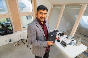 Haritosh Patel in the lab